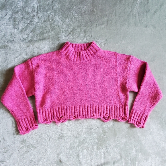 SIGNATURE8‎ Knitted Oversized Cropped Sweater. - Picture 4 of 12
